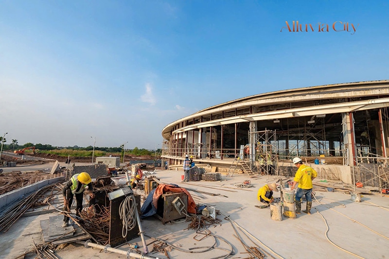 Phần lớn các hạng mục đã hoàn thành phần thô và đang xây dựng phần hoàn thiện